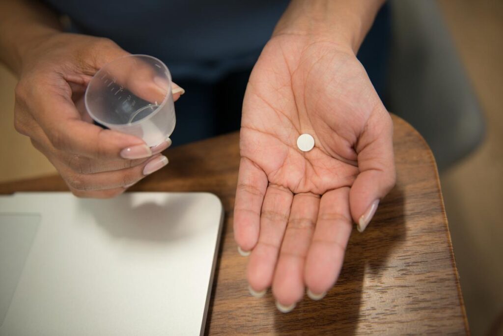 ¿Cuánto tiempo tarda en hacer efecto el Cytotec? Dosis recomendada para un efecto rápido